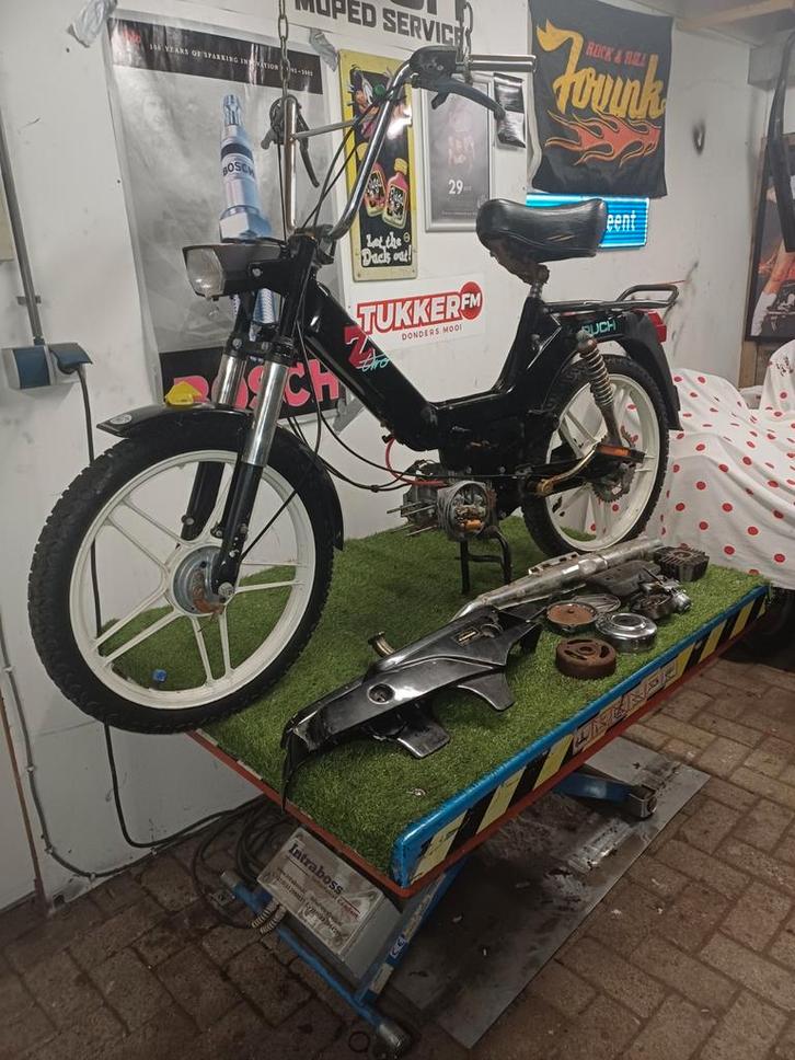 Puch Maxi Z-Two project, Fietsen en Brommers, Brommers | Puch, Gebruikt, Maxi, Maximaal 45 km/u, Ophalen