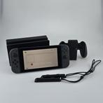 Nintendo Switch V2 Grijs Compleet, Nintendo, Zo goed als nieuw, Support@nintendo.com, 11-1 Hokotate-cho, Kamitoba, Minami-ku
Kyoto 601-8501
Japan