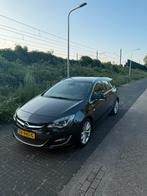Opel Astra 1.4 Turbo 103KW ST 2015 Zwart, Auto's, Voorwielaandrijving, 74 €/maand, Zwart, 4 cilinders