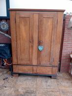 Antieke kast., Ophalen