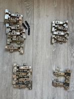 Verschillende setjes Ikea kast scharnieren, Doe-het-zelf en Verbouw, Hang- en Sluitwerk, Ophalen, Gebruikt, Scharnier