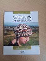Colours of Shetland van Kate Davies, Ophalen of Verzenden, Zo goed als nieuw, Breien, Patroon of Boek