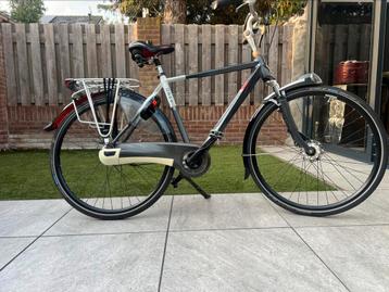 ZEER NETTE GAZELLE ECLIPSE HERENFIETS(2022) beschikbaar voor biedingen