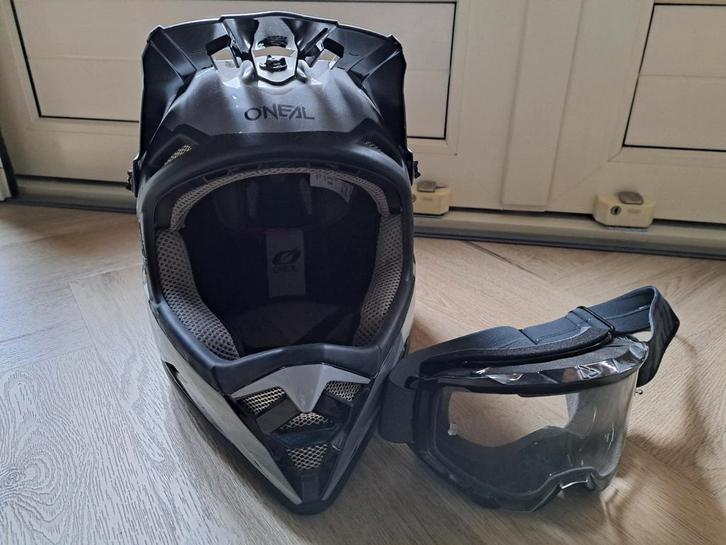 Downhill integraal helm, maat L., Fietsen en Brommers, Fietsaccessoires | Fietshelmen, Zo goed als nieuw, Heer of Dame, Ophalen of Verzenden