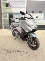 Yamaha T MAX 560 - Black Edition - ARROW uitlaat, 562 cc, Particulier, 12 t/m 35 kW, 2 cilinders