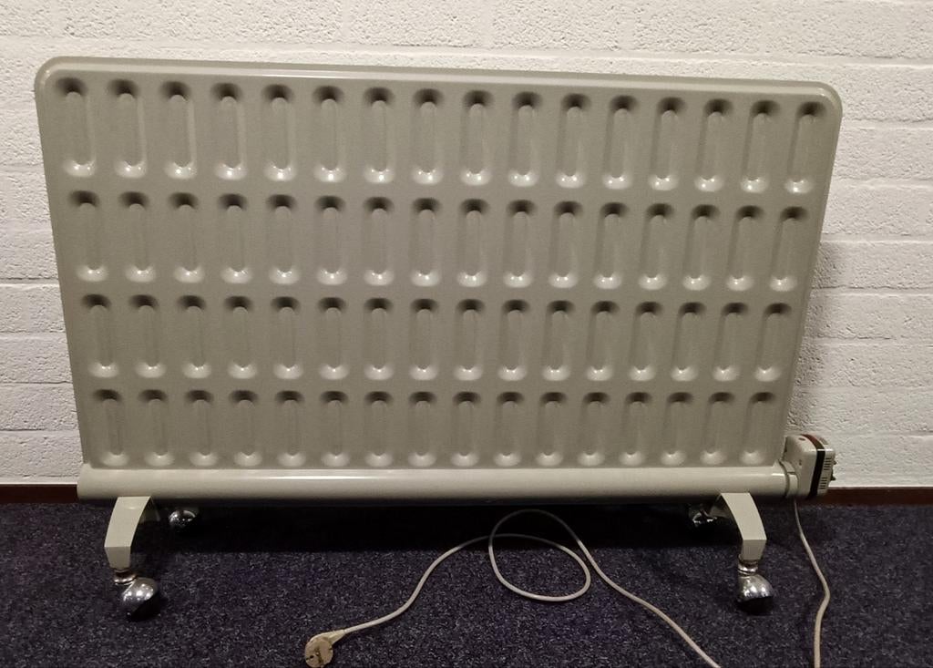 Dimplex vintage oliegevulde elektrische radiator/kachel, Huis en Inrichting, Kachels, Ophalen, Oliekachel, Gebruikt, Elektrisch