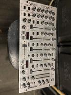 Behringer VMX1000 mixer 5 kanalen, Muziek en Instrumenten, Mengpanelen, Ophalen of Verzenden, Zo goed als nieuw