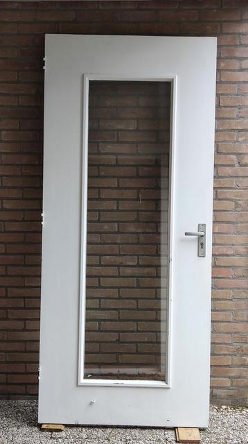 Achterdeur / Buitendeur, hardhout beschikbaar voor biedingen