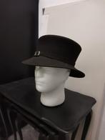 Elegante zwarte hoed, Hoed, One size fits all, Ophalen of Verzenden, Onbekend