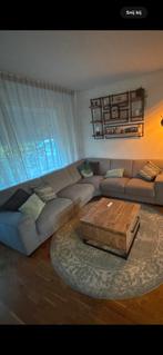 Gratis Bank- Geleen, Huis en Inrichting, Banken | Bankstellen, Ophalen, 250 tot 300 cm, Gebruikt, Hoekbank