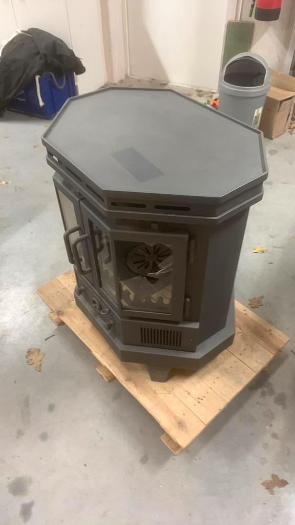 Reny Oslo L. Nieuw toestel nog nooit gebrand!, Huis en Inrichting, Kachels, Zo goed als nieuw, Houtkachel, Elektrisch, Ophalen