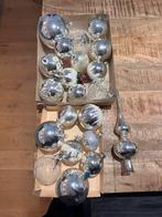 Oude vintage kerstballen zilver glas piek sneeuw versiering, Diversen, Kerst, Ophalen of Verzenden, Zo goed als nieuw