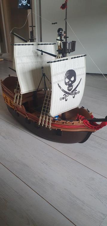 Piratenboot playmobil beschikbaar voor biedingen