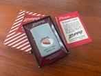 Zippo 1962, in “replica” candystripe box, Verzamelen, Ophalen of Verzenden, Gebruikt, Aansteker