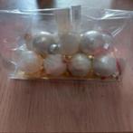 Kerstballen crème 43, Diversen, Kerst, Onbekend, Ophalen of Verzenden, Zo goed als nieuw, Losse verkoop