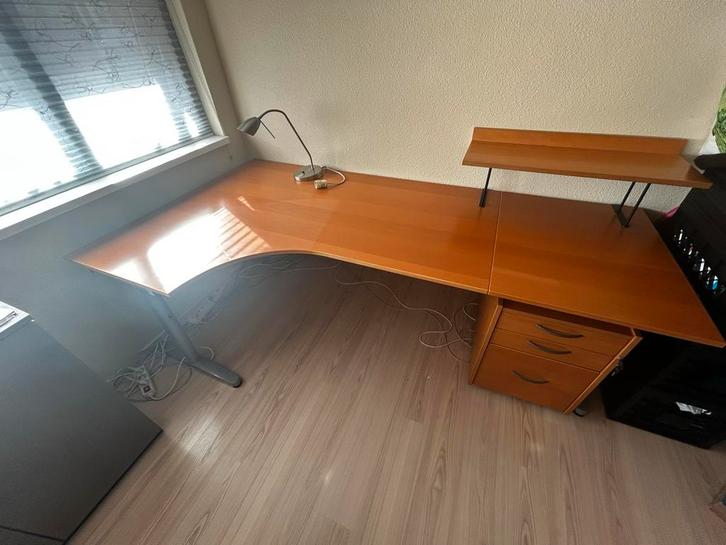 Mooi ikea galant Bureau met ladenblok, Huis en Inrichting, Bureaus, Gebruikt, Bureau, Ophalen