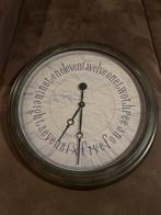 Unieke Wandklok met Geschreven Cijfers, Huis en Inrichting, Woonaccessoires | Klokken, Ophalen, Gebruikt, Analoog, Wandklok