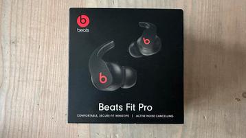 Beats Fit Pro - NIEUW & Geseald! beschikbaar voor biedingen