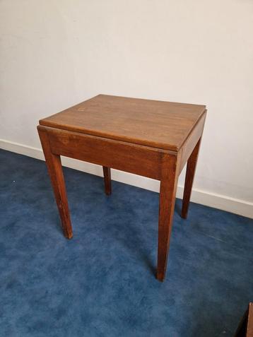 Amsterdamse school bijzettafel schrijftafeltje eiken 59x49 beschikbaar voor biedingen