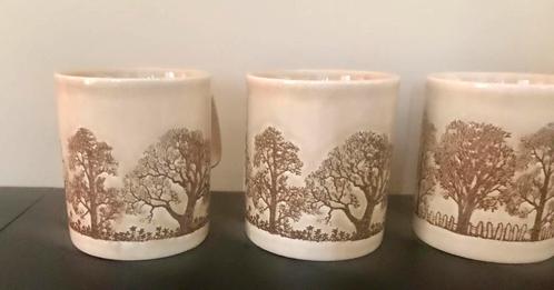 8 Vintage Staffordshire Kiln craft Mokken muggs Bomen Trees, Antiek en Kunst, Antiek | Servies compleet, Ophalen of Verzenden