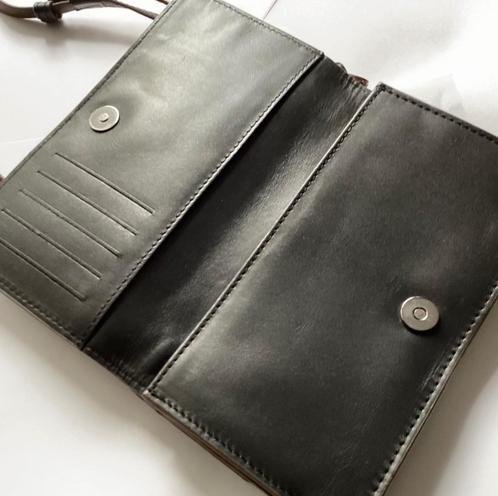 BURKELY Crossbody Bag voor telefoon/ creditcards/ festival, Sieraden, Tassen en Uiterlijk, Tassen | Schoudertassen, Gebruikt, Overige merken