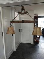 Oude lamp, Ophalen of Verzenden, Zo goed als nieuw, Hout, 50 tot 75 cm