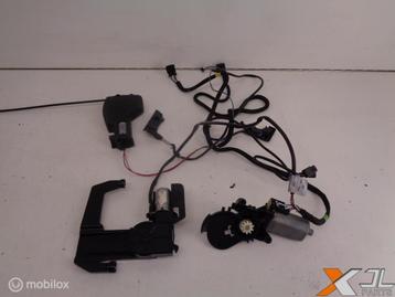 CLK-KLASSE W208 BEKABELING STOEL RE MEMORY  A2088201842 beschikbaar voor biedingen