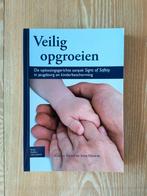 A. Turnell & Steve Edwards - Veilig opgroeien, Ophalen of Verzenden, Zo goed als nieuw, HBO, A. Turnell; Selden Edwards