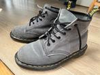 damesschoenen dr martens maat 38,5, Ophalen, Lage of Enkellaarzen, Dr. Martens, Grijs