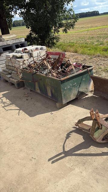 Gezocht oud ijzer & metalen beschikbaar voor biedingen