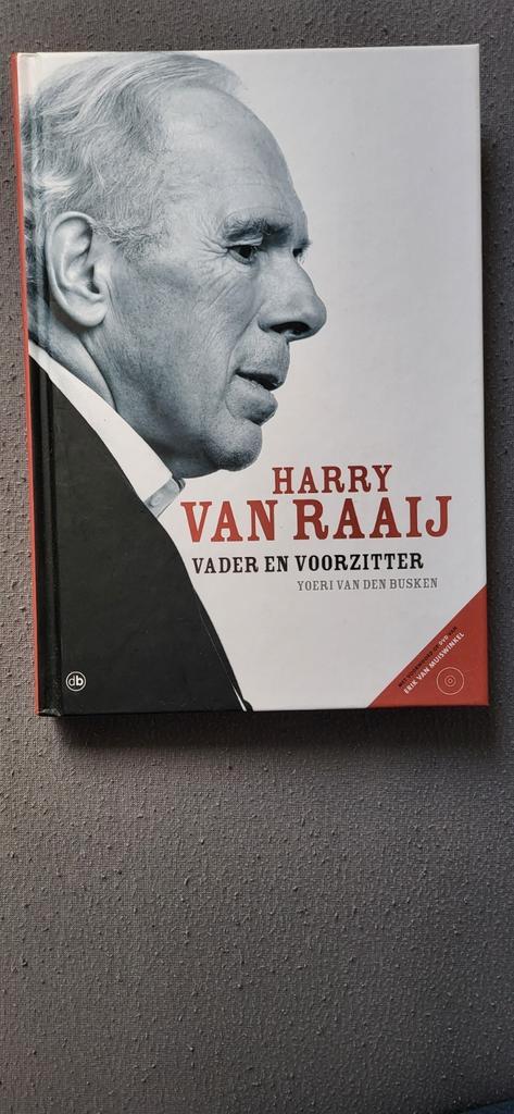 HARRY VAN RAAIJ, Boeken, Biografieën, Zo goed als nieuw, Ophalen of Verzenden