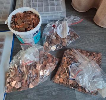 11,3 kg aan 1&2&5 cent munten en 120 muntvellen  beschikbaar voor biedingen