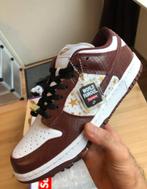 Nike SB Dunk Low Supreme Stars Barkroot Brown EU43, Bruin, Nieuw, Ophalen of Verzenden, Sneakers of Gympen