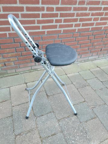 Strijkkrukje  beschikbaar voor biedingen