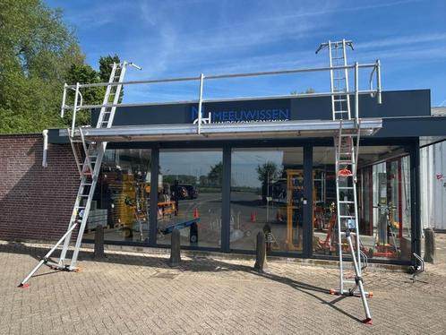 Wienese aluminium schuine werkstelling 7.00M werkhoogte, Doe-het-zelf en Verbouw, Steigers, Gebruikt, Rolsteiger of Kamersteiger