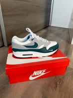 Nike air max 1 LV8 (dark teal green), Kleding | Heren, Schoenen, Overige kleuren, Nieuw, NIKE, Ophalen of Verzenden