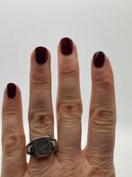 A460 Prachtige zilveren zegelring maat 19,5, Sieraden, Tassen en Uiterlijk, Antieke sieraden, Ophalen of Verzenden, Zilver, Ring