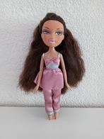 Bratz Nighty-Nite - YASMIN (2nd edition) uit 2008, Verzamelen, Poppen, Ophalen of Verzenden, Gebruikt, Kleertjes