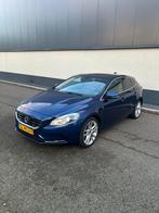 Volvo V40 2.0 D3 150PK OCEAAN RACE 2015 Blauw, USB, 4 cilinders, Blauw, 1353 kg