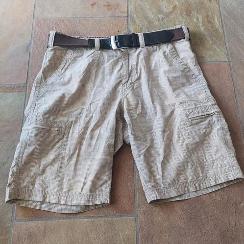 Korte beige broek C&A maat 50, Kleding | Heren, Broeken en Pantalons, Gedragen, Maat 48/50 (M), Beige, Ophalen of Verzenden