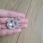 Chanel broche met parel, Nieuw, Ophalen of Verzenden, Met parel