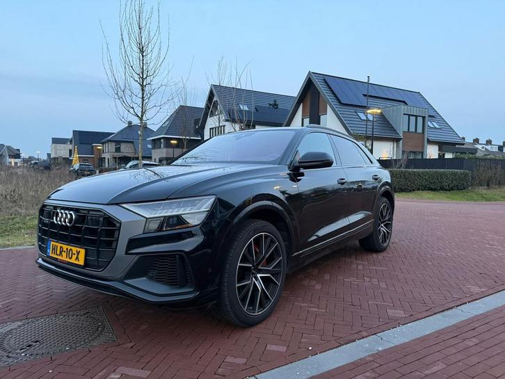 Audi Q8 55 TFSI 3x S  line | Pano| Head-up | Luchtvering, Auto's, Audi, Particulier, Q8, Benzine, SUV of Terreinwagen, Automaat