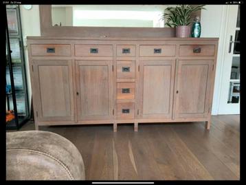 Teakhouten dressoir met greywash beits