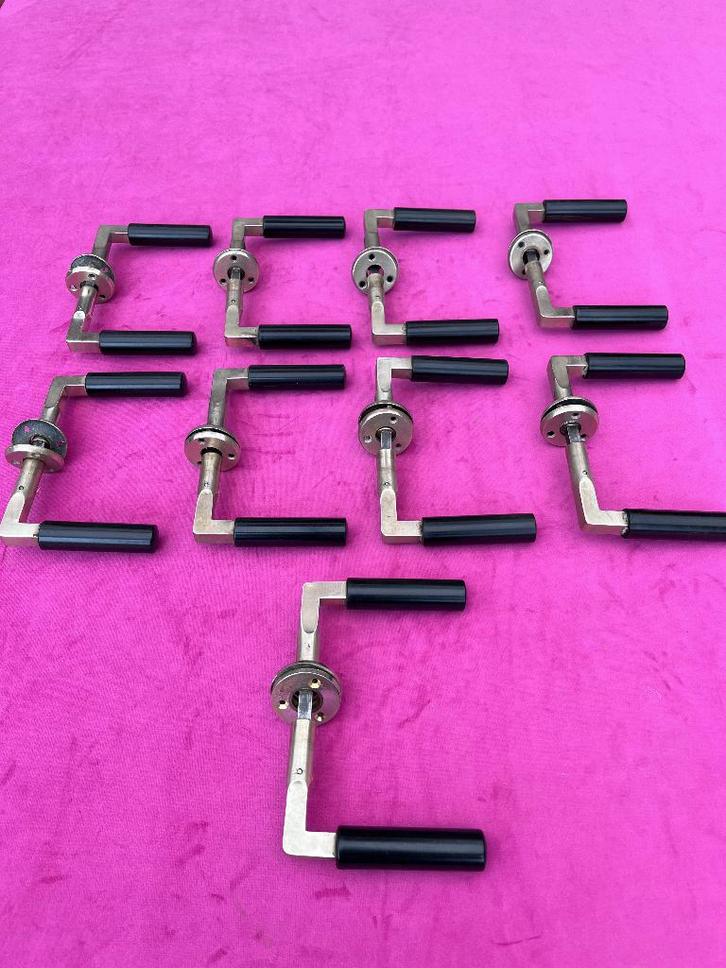 Antieke deurklinken Bauhaus, deurkrukken, deur klink, grepen, Antiek en Kunst, Antiek | Woonaccessoires, Ophalen of Verzenden