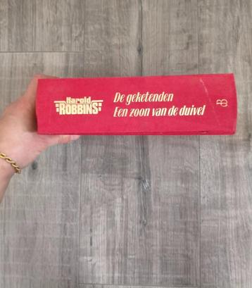 Harold Robbins ‘’’De geketenden / Een zoon van de duivel''  beschikbaar voor biedingen