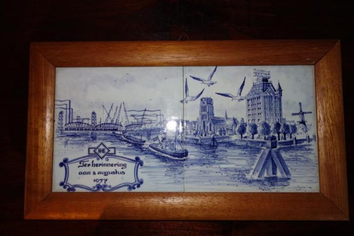 Tegelplateau Rotterdam.Hef-oude haven-St.Laurenskerk., Antiek en Kunst, Antiek | Wandborden en Tegels, Ophalen of Verzenden