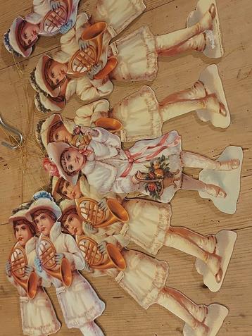 9 stuks kerstboom hangers ,32 jaar oud,  nostalgie  beschikbaar voor biedingen