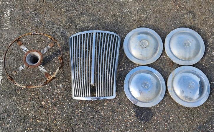 AC oldtimer onderdelen - Grill, wieldoppen, stuur - Jaren 30, Auto-onderdelen, Overige Auto-onderdelen, Oldtimer onderdelen, Gebruikt