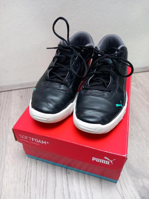 Puma Mercedes AMG Petronas F1 schoenen maat 34,5, Kinderen en Baby's, Kinderkleding | Schoenen en Sokken, Zo goed als nieuw, Sportschoenen