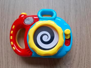 Camera met geluid en licht beschikbaar voor biedingen